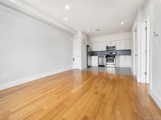 4218 bell Boulevard 3A, Bayside, NY 11361