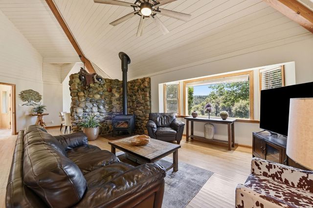 7201 Happy Valley Rd, Somerset, CA 95684