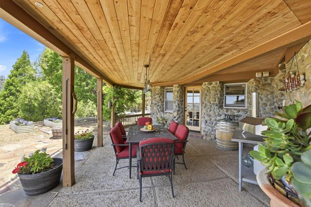 7201 Happy Valley Rd, Somerset, CA 95684