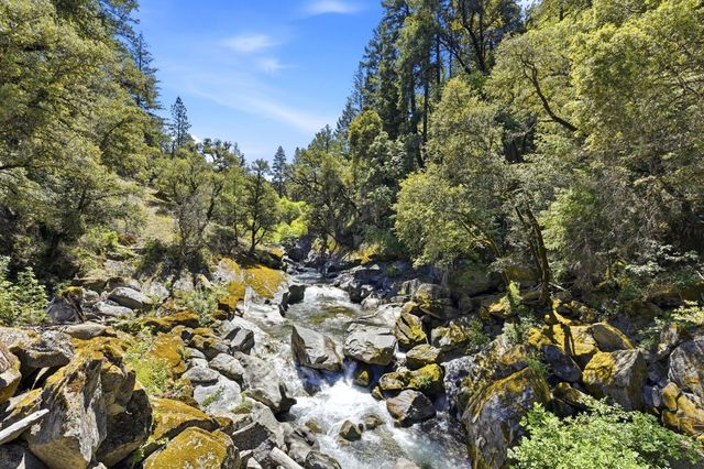 7201 Happy Valley Rd, Somerset, CA 95684