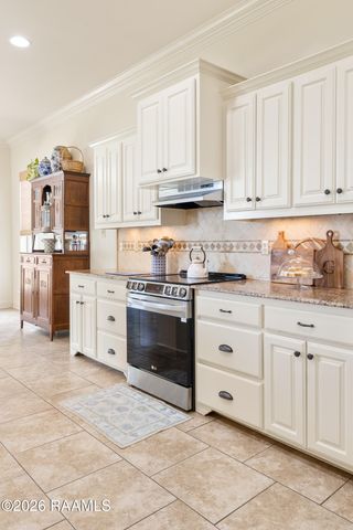408 Chevalier Boulevard, Lafayette, LA 70503