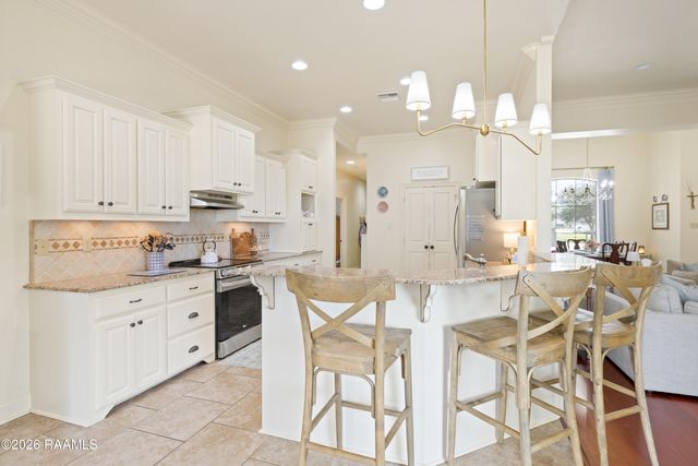 408 Chevalier Boulevard, Lafayette, LA 70503