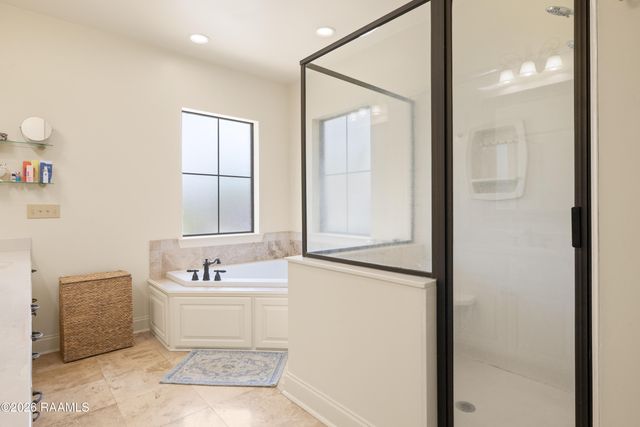 408 Chevalier Boulevard, Lafayette, LA 70503