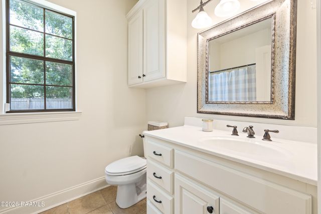 408 Chevalier Boulevard, Lafayette, LA 70503