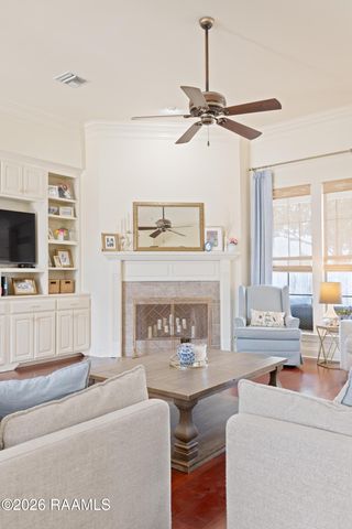 408 Chevalier Boulevard, Lafayette, LA 70503