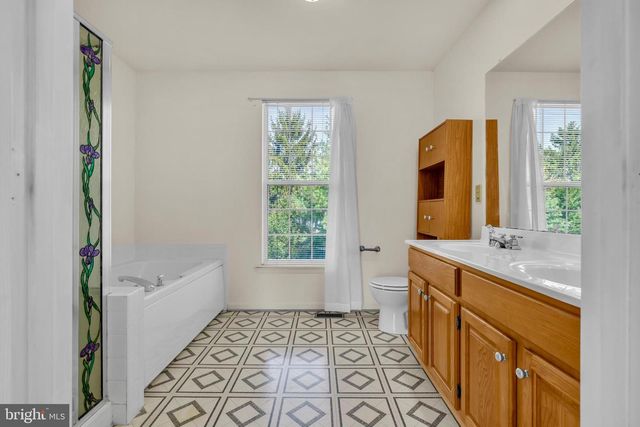 1027 DULANEY MILL DR, Frederick, MD 21702