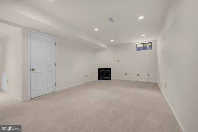 1027 DULANEY MILL DR, Frederick, MD 21702