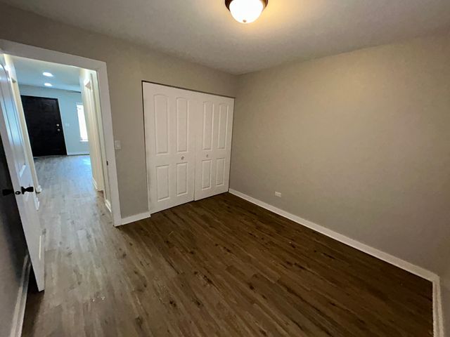 743 E Fullerton Avenue 105, Glendale Heights, IL 60139