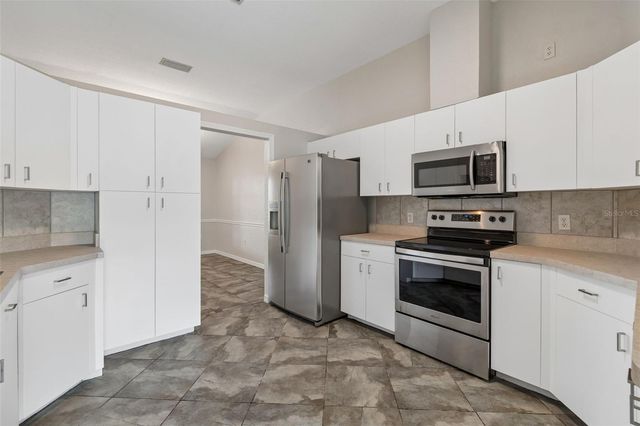 95 WOODSIDE DRIVE, Lakeland, FL 33813