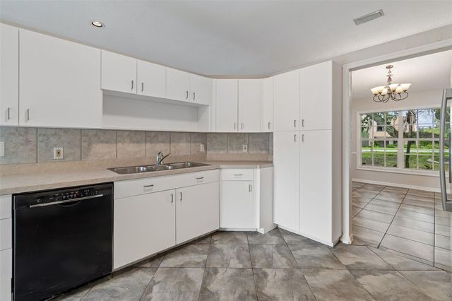 95 WOODSIDE DRIVE, Lakeland, FL 33813