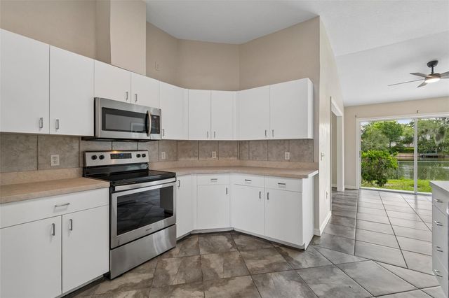 95 WOODSIDE DRIVE, Lakeland, FL 33813