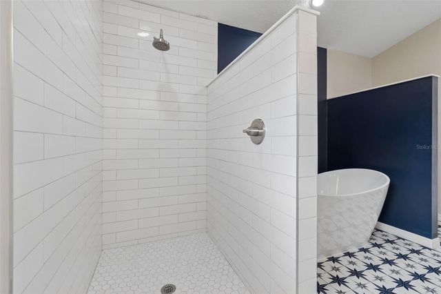 95 WOODSIDE DRIVE, Lakeland, FL 33813