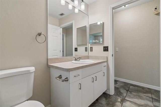 95 WOODSIDE DRIVE, Lakeland, FL 33813