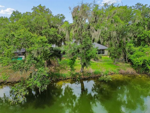 95 WOODSIDE DRIVE, Lakeland, FL 33813