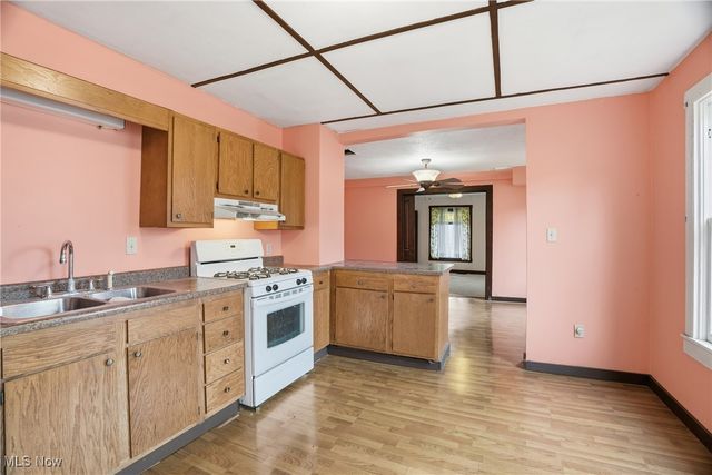 8045 Veto Road, Belpre, OH 45714