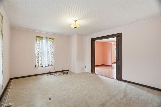 8045 Veto Road, Belpre, OH 45714