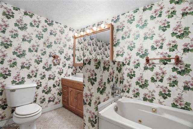 8045 Veto Road, Belpre, OH 45714