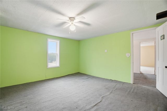 8045 Veto Road, Belpre, OH 45714