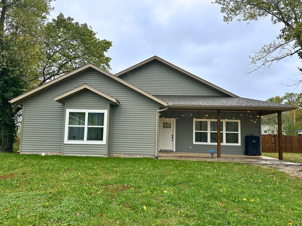 140 Park Valley Court, Anderson, MO 64831