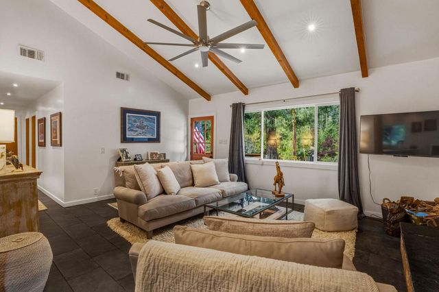 25106 Rim Rock Road, Idyllwild, CA 92549