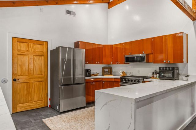 25106 Rim Rock Road, Idyllwild, CA 92549