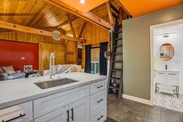 25106 Rim Rock Road, Idyllwild, CA 92549