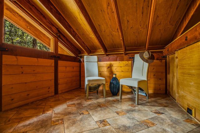 25106 Rim Rock Road, Idyllwild, CA 92549