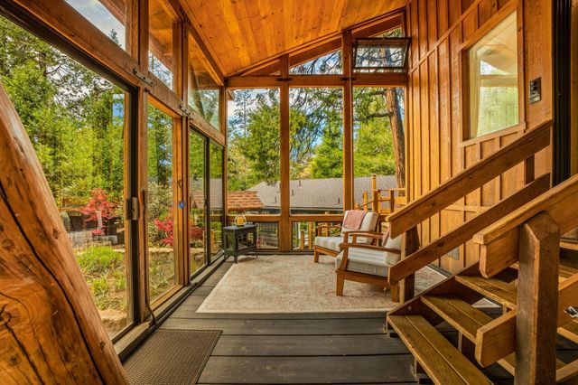 25106 Rim Rock Road, Idyllwild, CA 92549