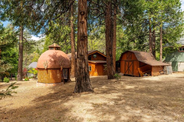 25106 Rim Rock Road, Idyllwild, CA 92549