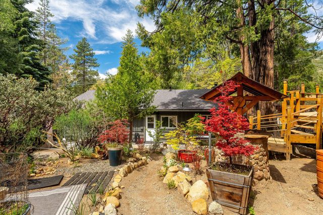 25106 Rim Rock Road, Idyllwild, CA 92549