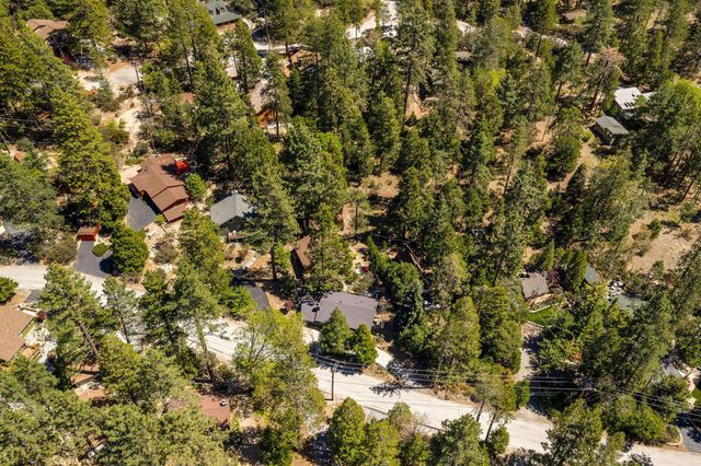 25106 Rim Rock Road, Idyllwild, CA 92549