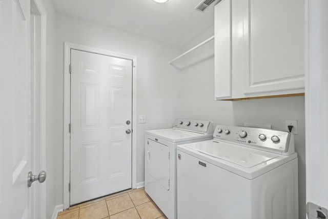 2466 Calamari Court, North Charleston, SC 29406