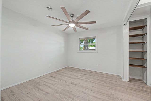 2505 Toni Avenue, Springdale, AR 72762