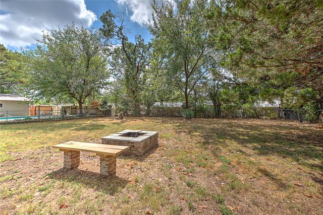 2505 Toni Avenue, Springdale, AR 72762