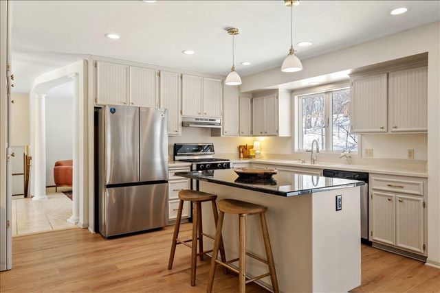 8681 144th Street Court, Apple Valley, MN 55124