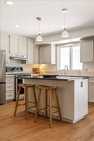 8681 144th Street Court, Apple Valley, MN 55124