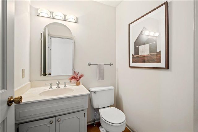 8681 144th Street Court, Apple Valley, MN 55124