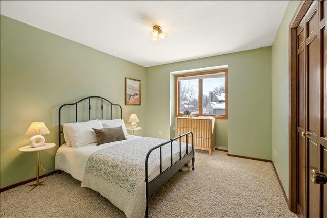 8681 144th Street Court, Apple Valley, MN 55124