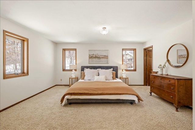 8681 144th Street Court, Apple Valley, MN 55124