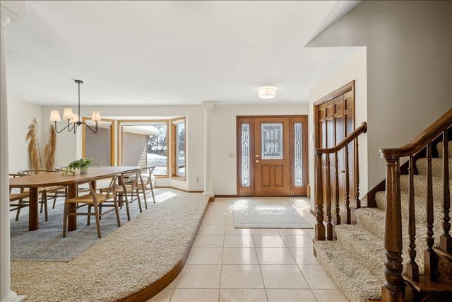 8681 144th Street Court, Apple Valley, MN 55124