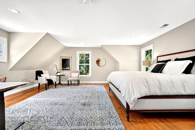 313 Garfield Rd, Concord, MA 01742