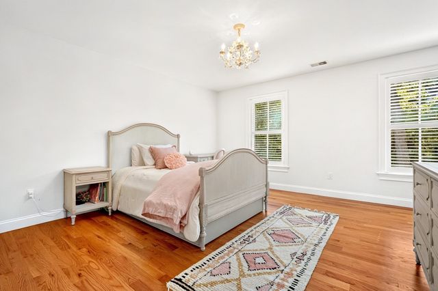 313 Garfield Rd, Concord, MA 01742