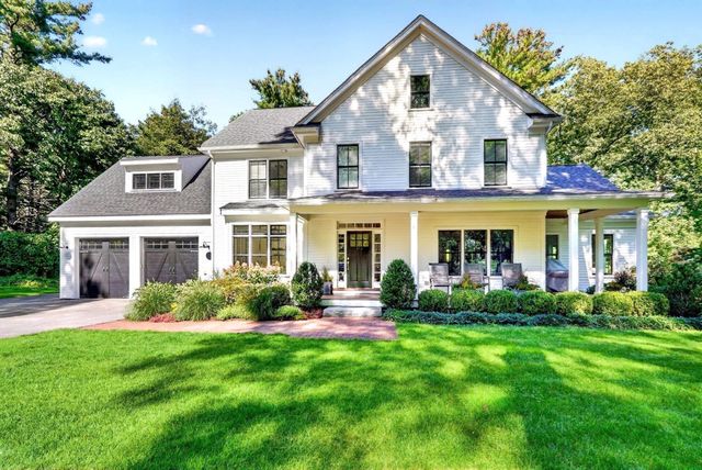 313 Garfield Rd, Concord, MA 01742