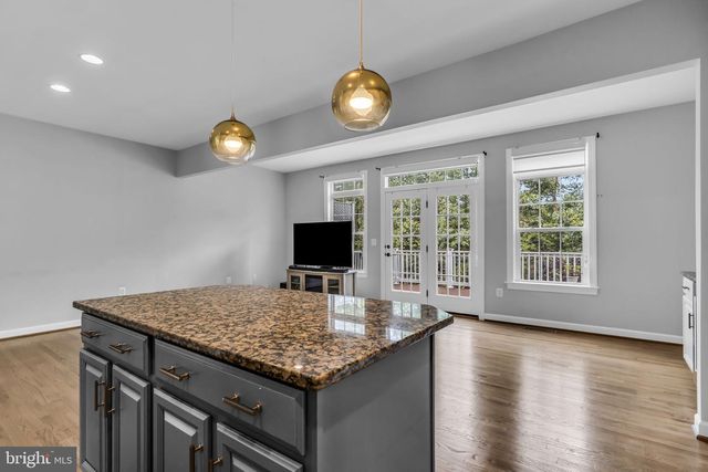 25241 BEACH PL, Chantilly, VA 20152