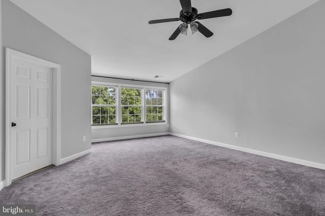 25241 BEACH PL, Chantilly, VA 20152