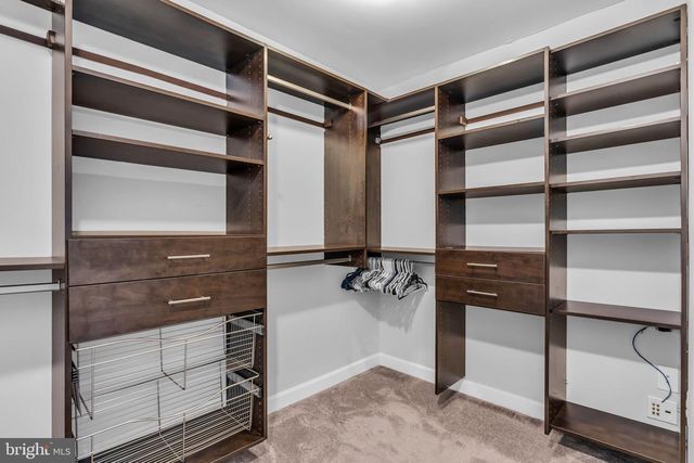 25241 BEACH PL, Chantilly, VA 20152