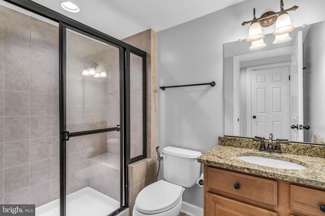 25241 BEACH PL, Chantilly, VA 20152