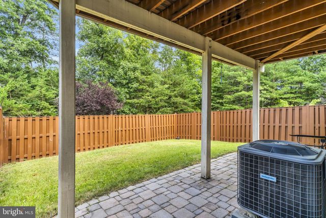 25241 BEACH PL, Chantilly, VA 20152