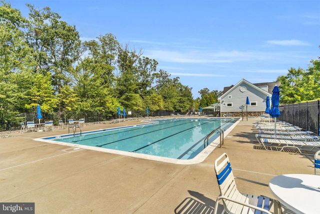 25241 BEACH PL, Chantilly, VA 20152