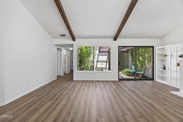2258 Placita San Rufino, Camarillo, CA 93010